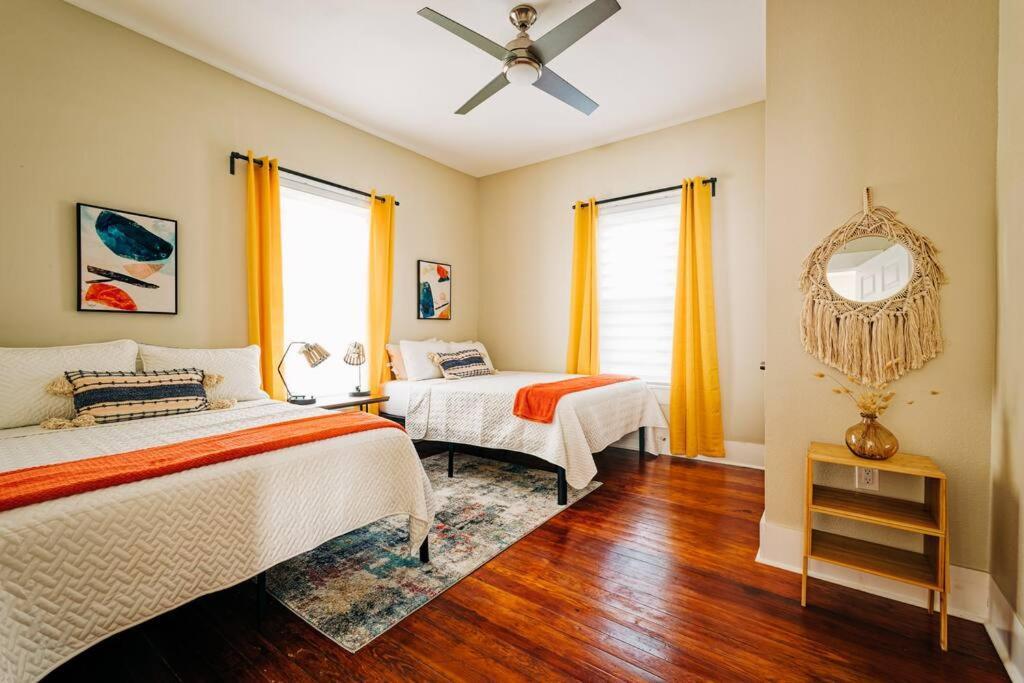Close To Downtown San Antonio,Tx With Private Backyard And Firepit 外观 照片