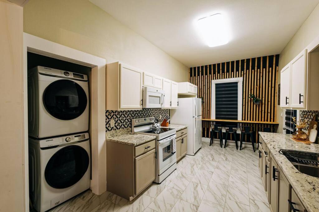 Close To Downtown San Antonio,Tx With Private Backyard And Firepit 外观 照片